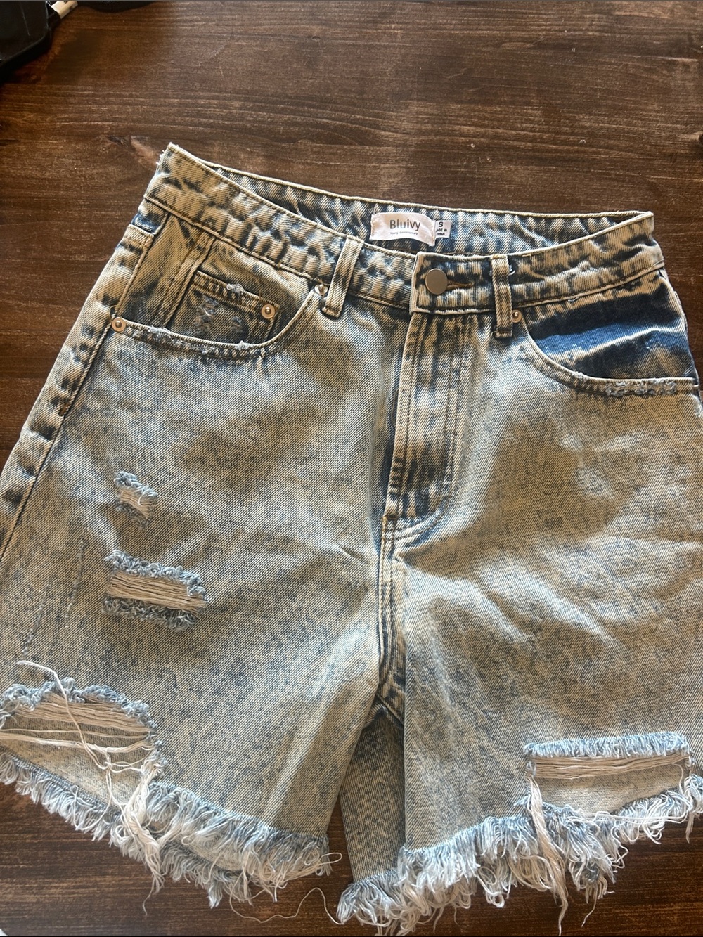 Bluivy young contemporary cutoff shorts